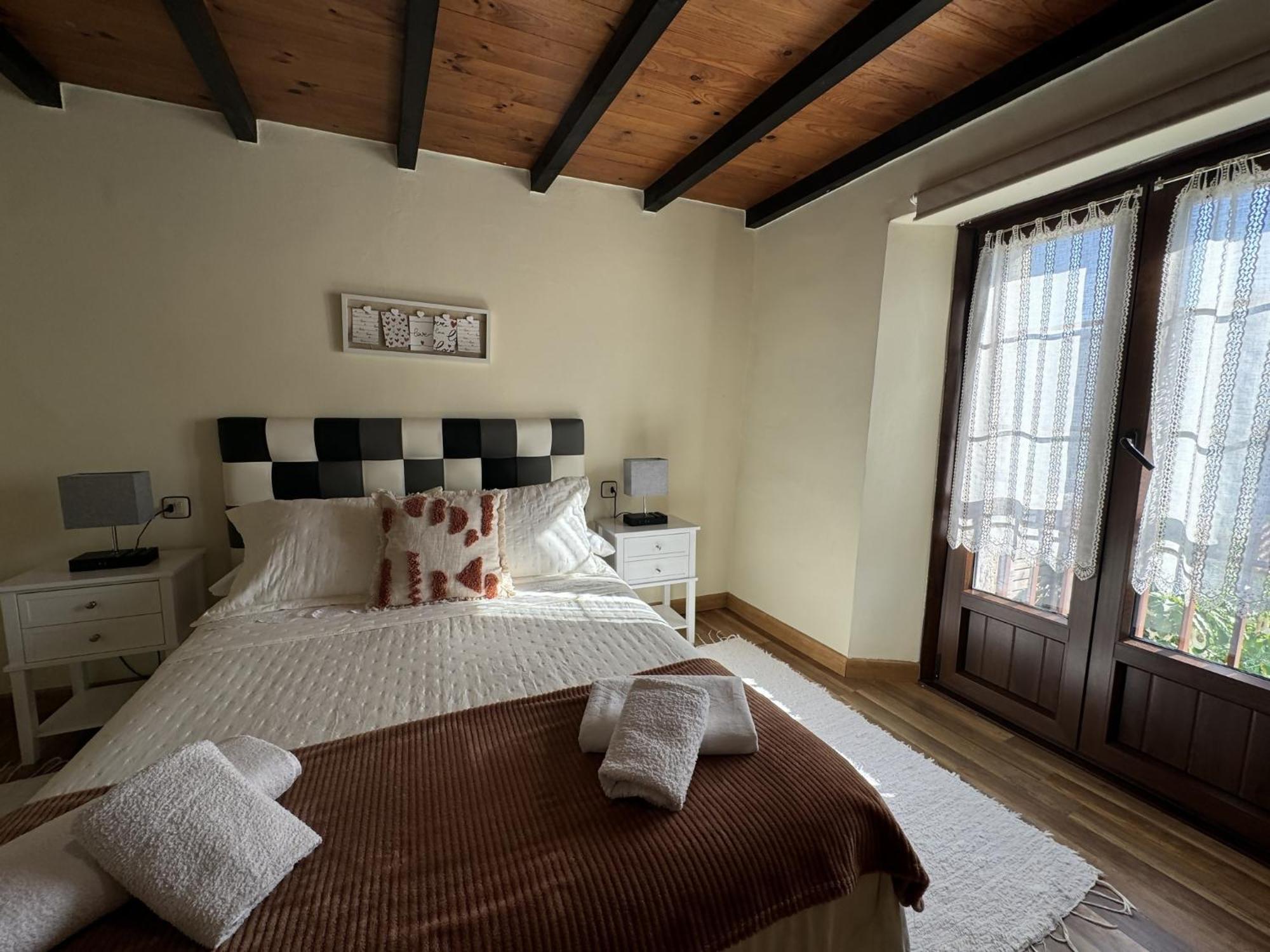 Casa Las Hortensias 2 Pendueles ยาเนส ภายนอก รูปภาพ